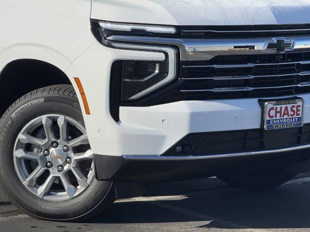 2025 Chevrolet Suburban LT