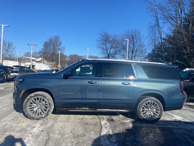 2025 Chevrolet Suburban LT