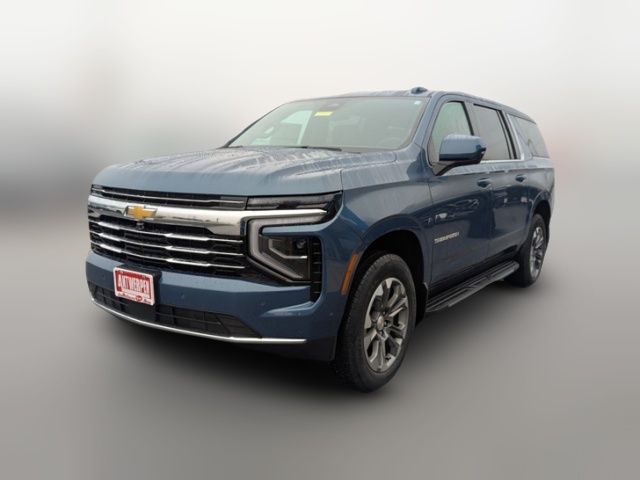 2025 Chevrolet Suburban LT