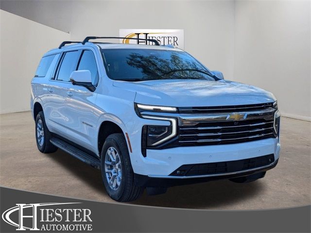 2025 Chevrolet Suburban LT