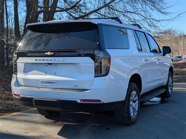 2025 Chevrolet Suburban LT