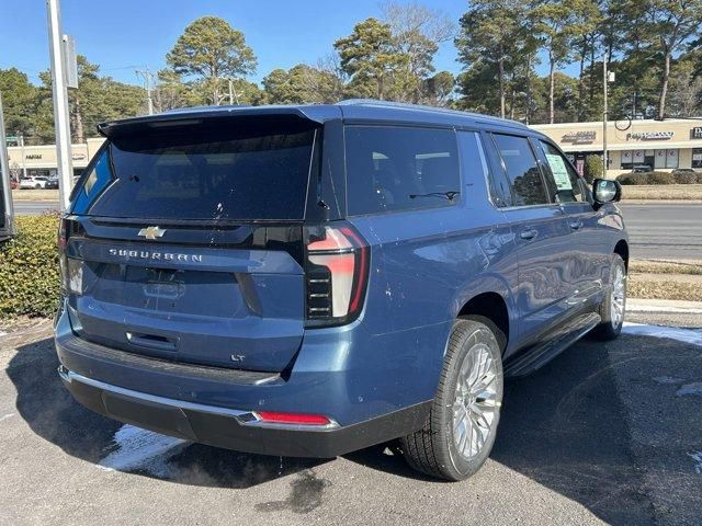 2025 Chevrolet Suburban LT