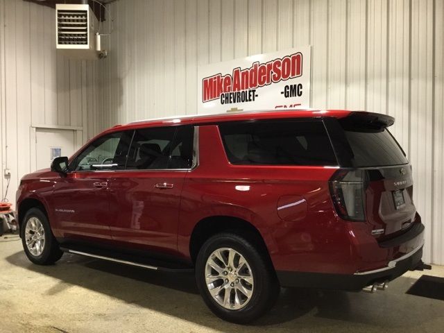 2025 Chevrolet Suburban Premier