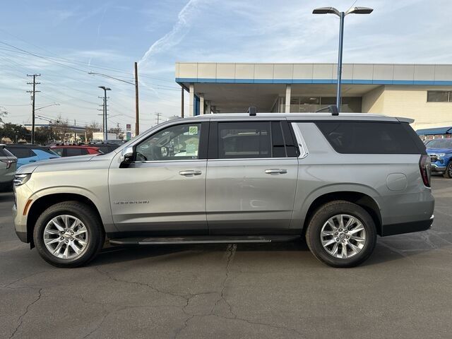 2025 Chevrolet Suburban Premier