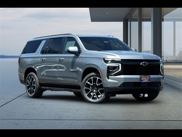 2025 Chevrolet Suburban RST