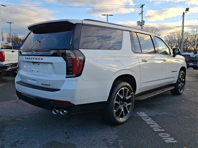 2025 Chevrolet Suburban RST