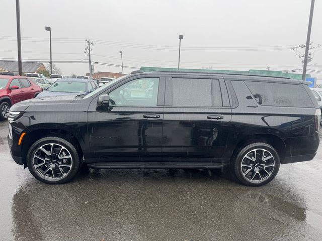 2025 Chevrolet Suburban RST