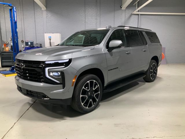 2025 Chevrolet Suburban RST