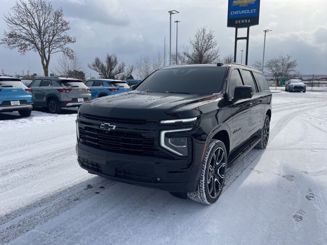 2025 Chevrolet Suburban RST