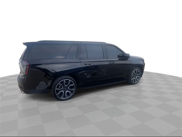 2025 Chevrolet Suburban RST