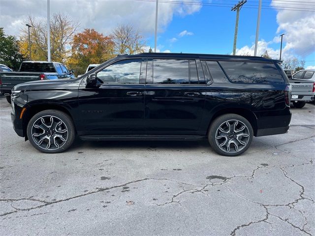 2025 Chevrolet Suburban RST