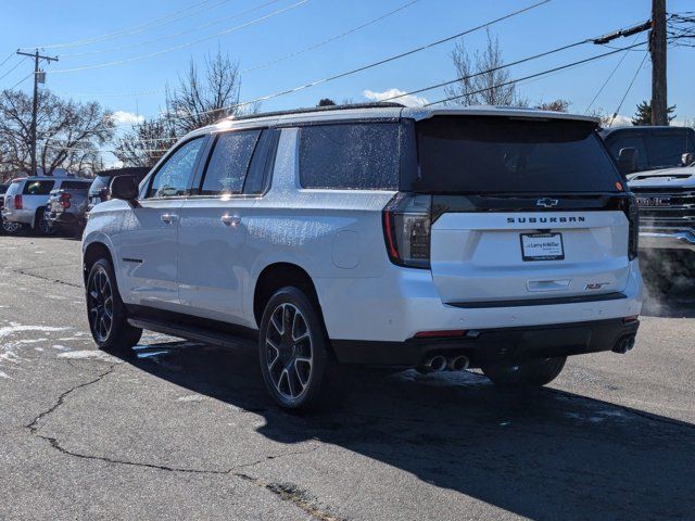 2025 Chevrolet Suburban RST