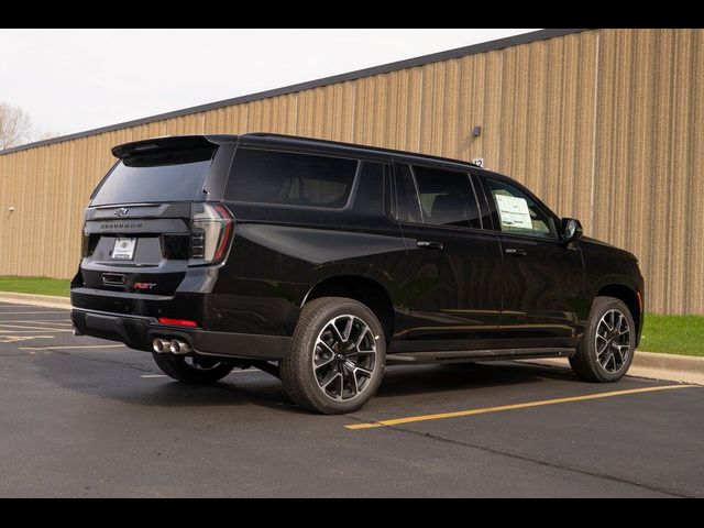 2025 Chevrolet Suburban RST