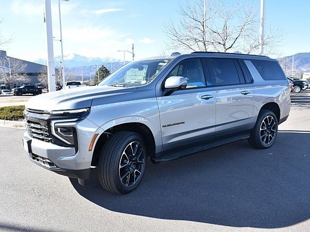 2025 Chevrolet Suburban RST