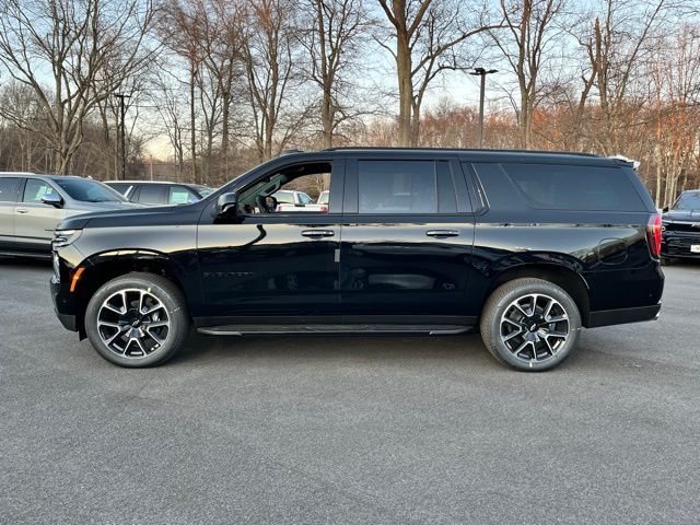 2025 Chevrolet Suburban RST