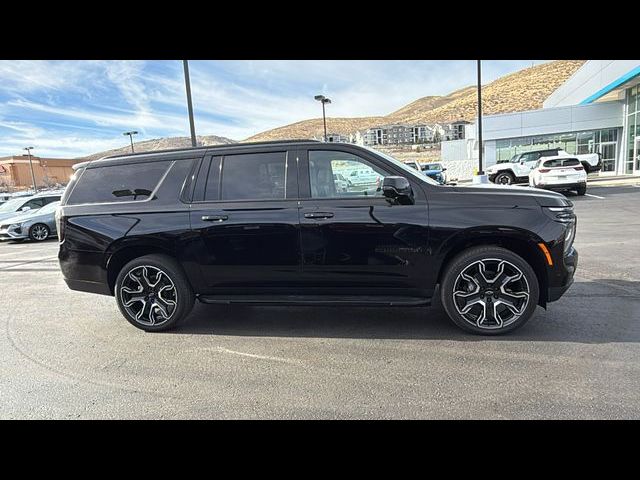 2025 Chevrolet Suburban RST