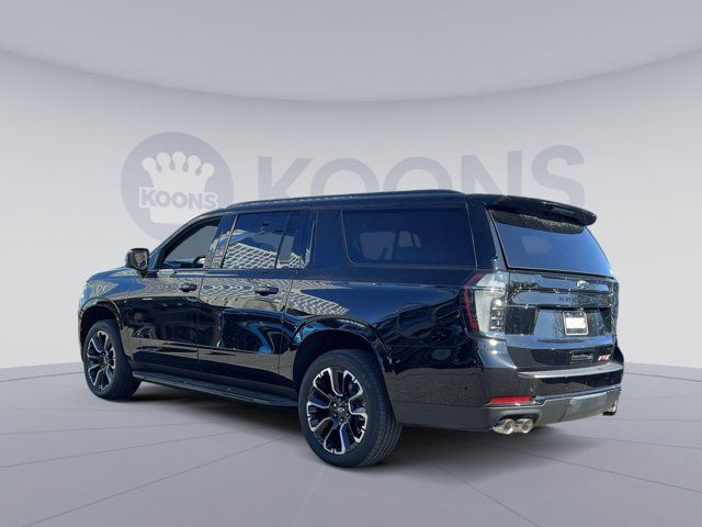 2025 Chevrolet Suburban RST