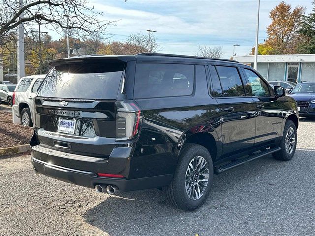 2025 Chevrolet Suburban Z71