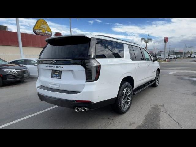 2025 Chevrolet Suburban Z71