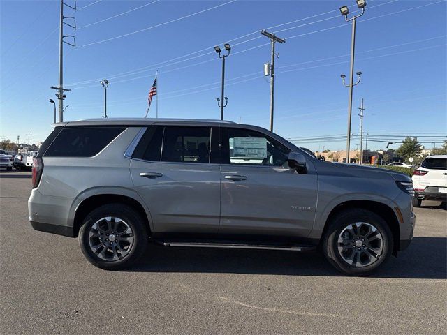 2025 Chevrolet Tahoe LS