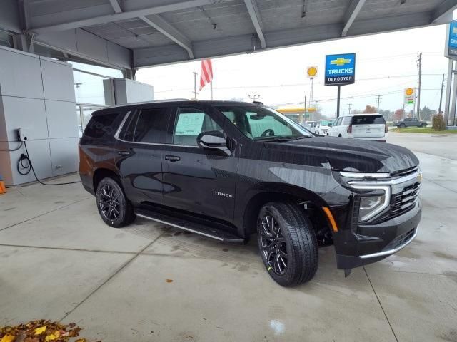 2025 Chevrolet Tahoe LS