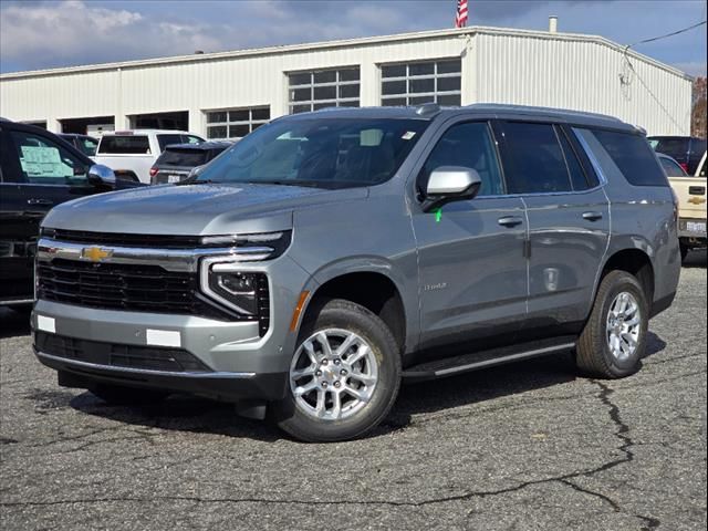 2025 Chevrolet Tahoe LS