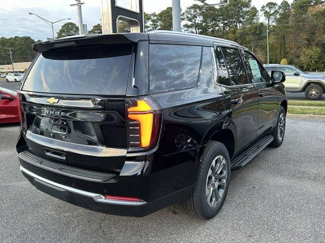 2025 Chevrolet Tahoe LS