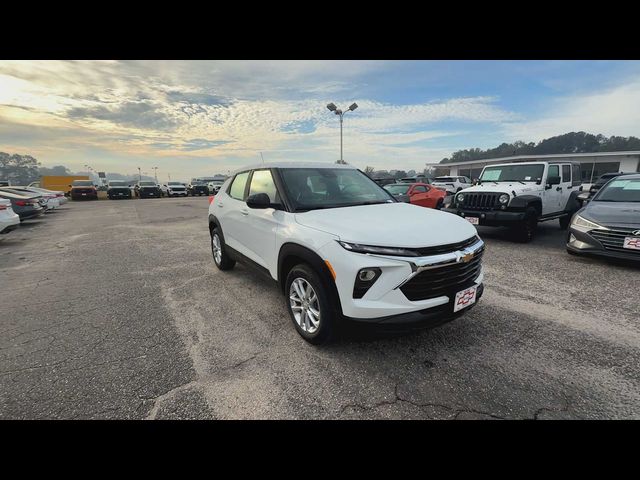 2025 Chevrolet Trailblazer LS