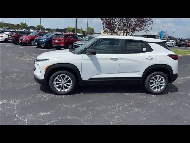 2025 Chevrolet Trailblazer LS