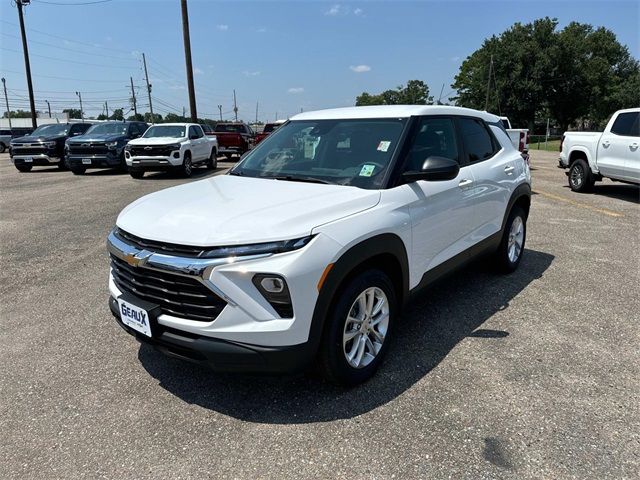 2025 Chevrolet Trailblazer LS