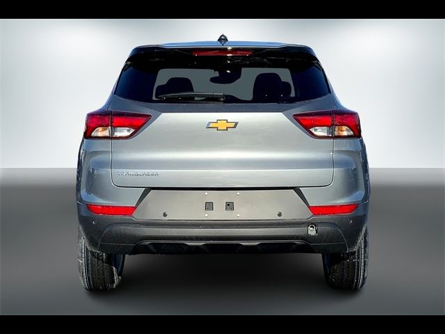 2025 Chevrolet Trailblazer LS