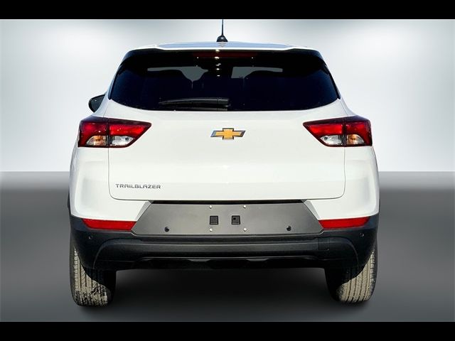 2025 Chevrolet Trailblazer LS