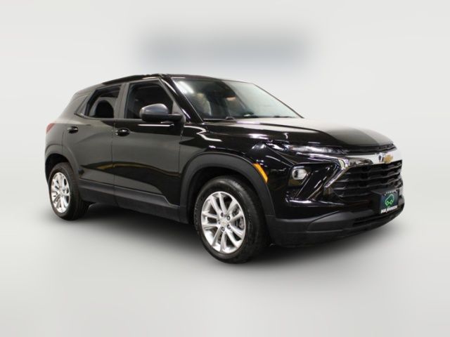2025 Chevrolet Trailblazer LS