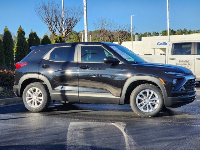 2025 Chevrolet Trailblazer LS