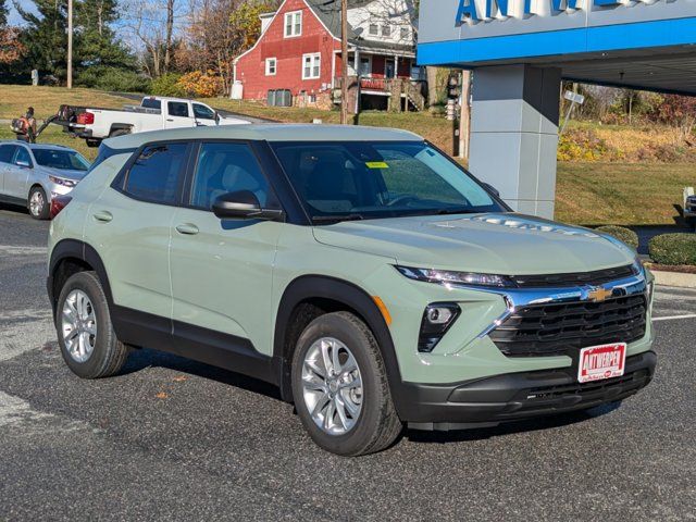 2025 Chevrolet Trailblazer LS