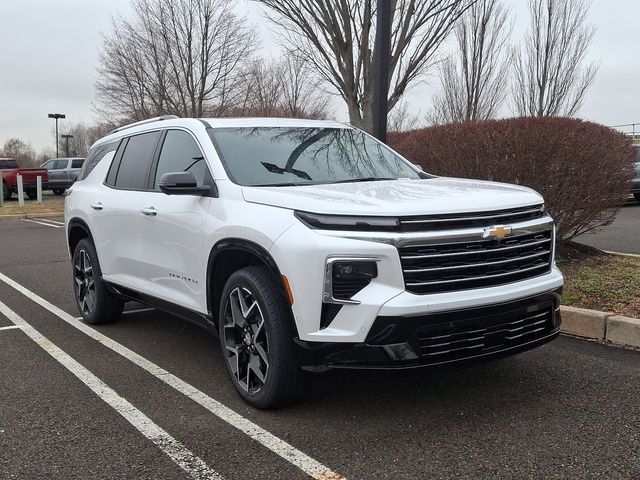 2025 Chevrolet Traverse AWD High Country