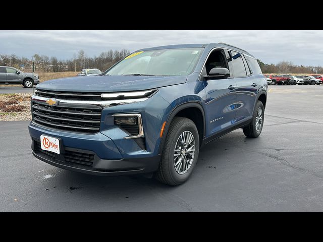 2025 Chevrolet Traverse AWD LT