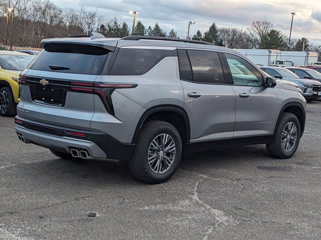 2025 Chevrolet Traverse AWD LT