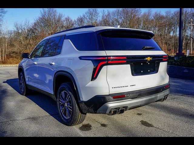 2025 Chevrolet Traverse AWD LT