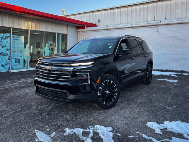 2025 Chevrolet Traverse AWD LT