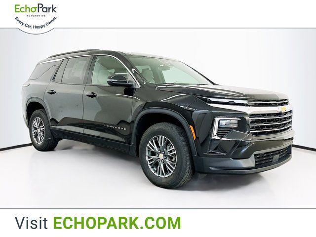 2025 Chevrolet Traverse AWD LT