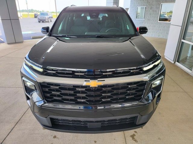 2025 Chevrolet Traverse AWD LT