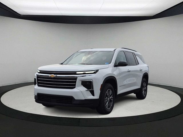 2025 Chevrolet Traverse AWD LT