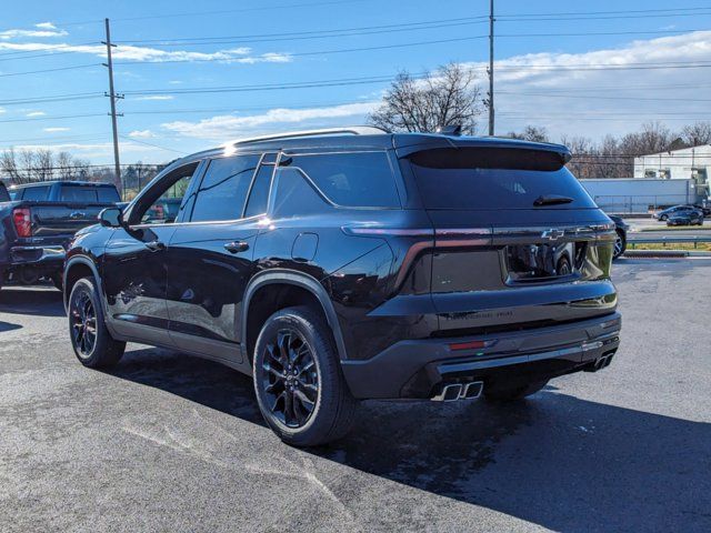 2025 Chevrolet Traverse AWD LT