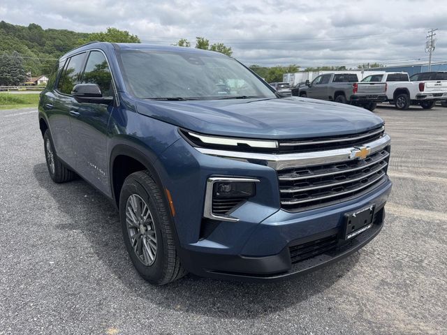 2025 Chevrolet Traverse AWD LT