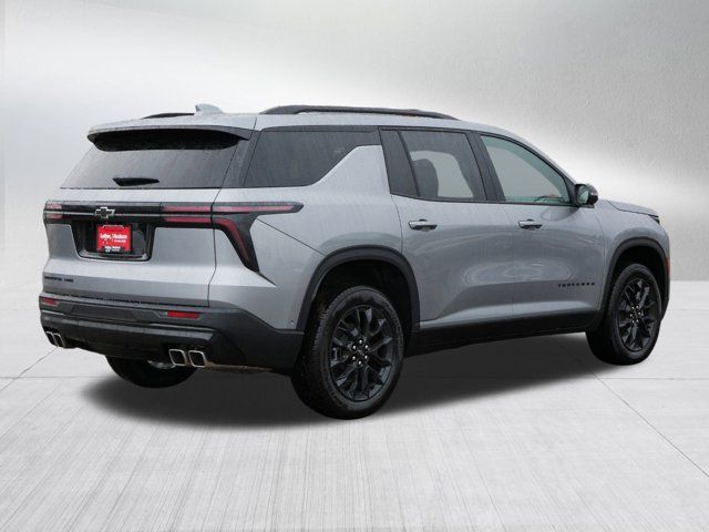 2025 Chevrolet Traverse AWD LT