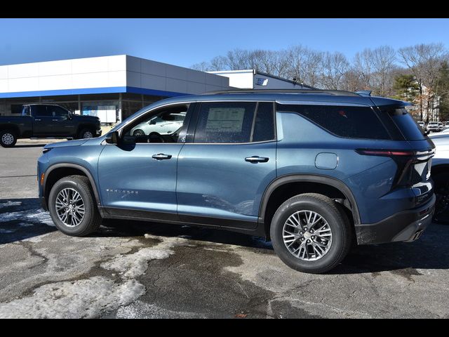 2025 Chevrolet Traverse FWD LT