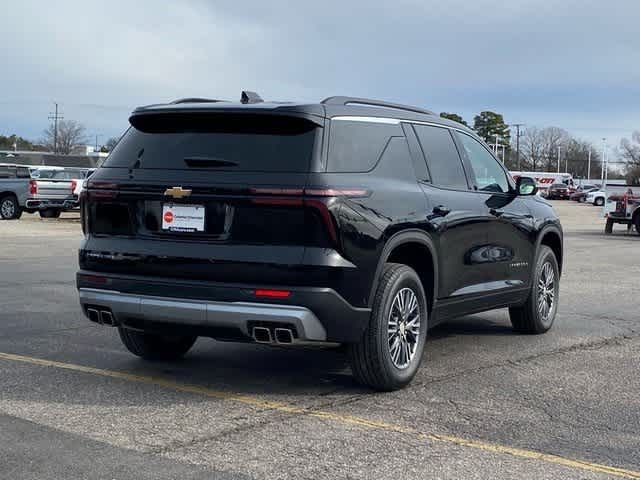 2025 Chevrolet Traverse FWD LT