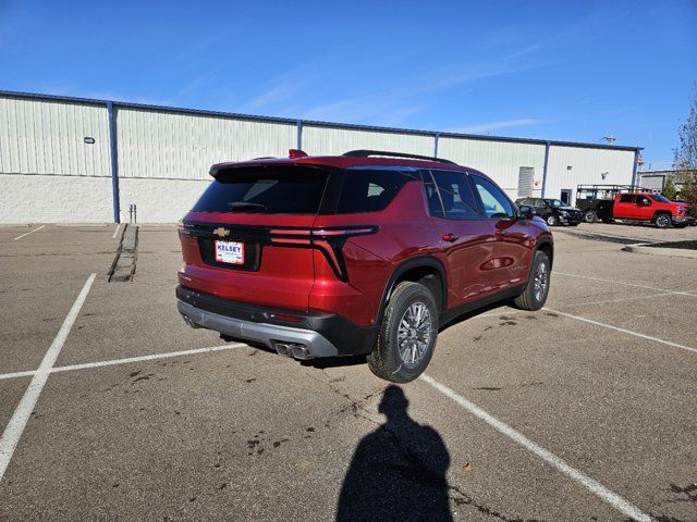 2025 Chevrolet Traverse FWD LT