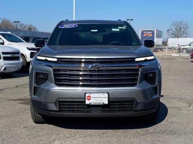 2025 Chevrolet Traverse FWD LT